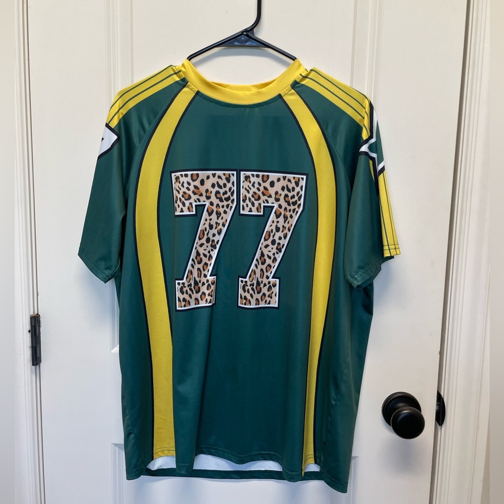 Oversized 77 Jersey Green and Leopard